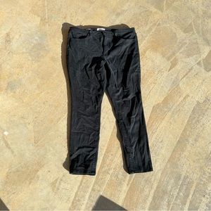Universal thread black skinny jeans size 14